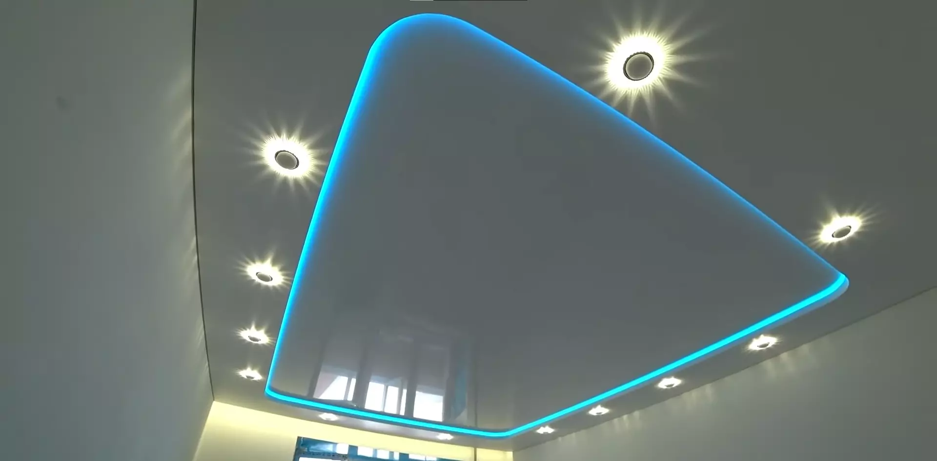 Владикавказ, улица Леонова, 5 к1, фото 1